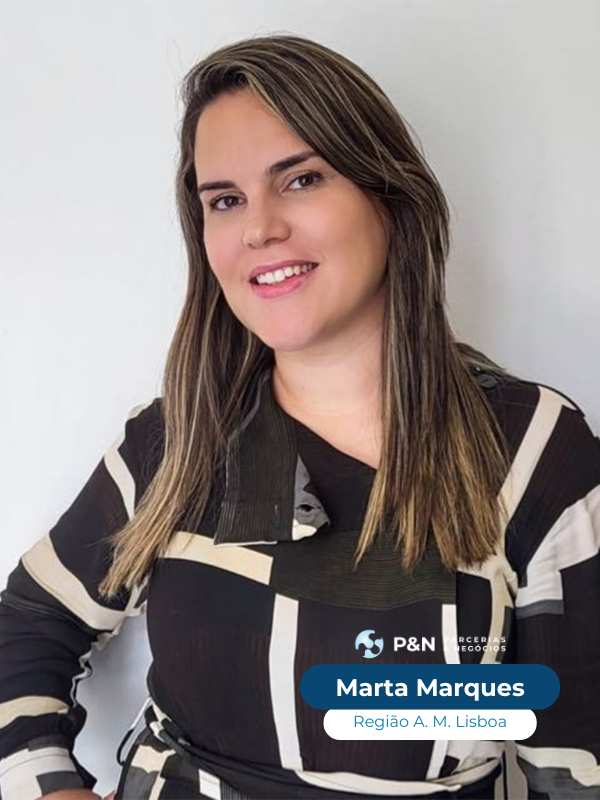 Marta Marques - Parcerias e Negócios
